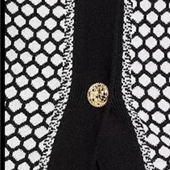 Women’s Sioni Black And White Cardigan Snap Button Closure No Size Tag Preowned - Picture 13 of 14